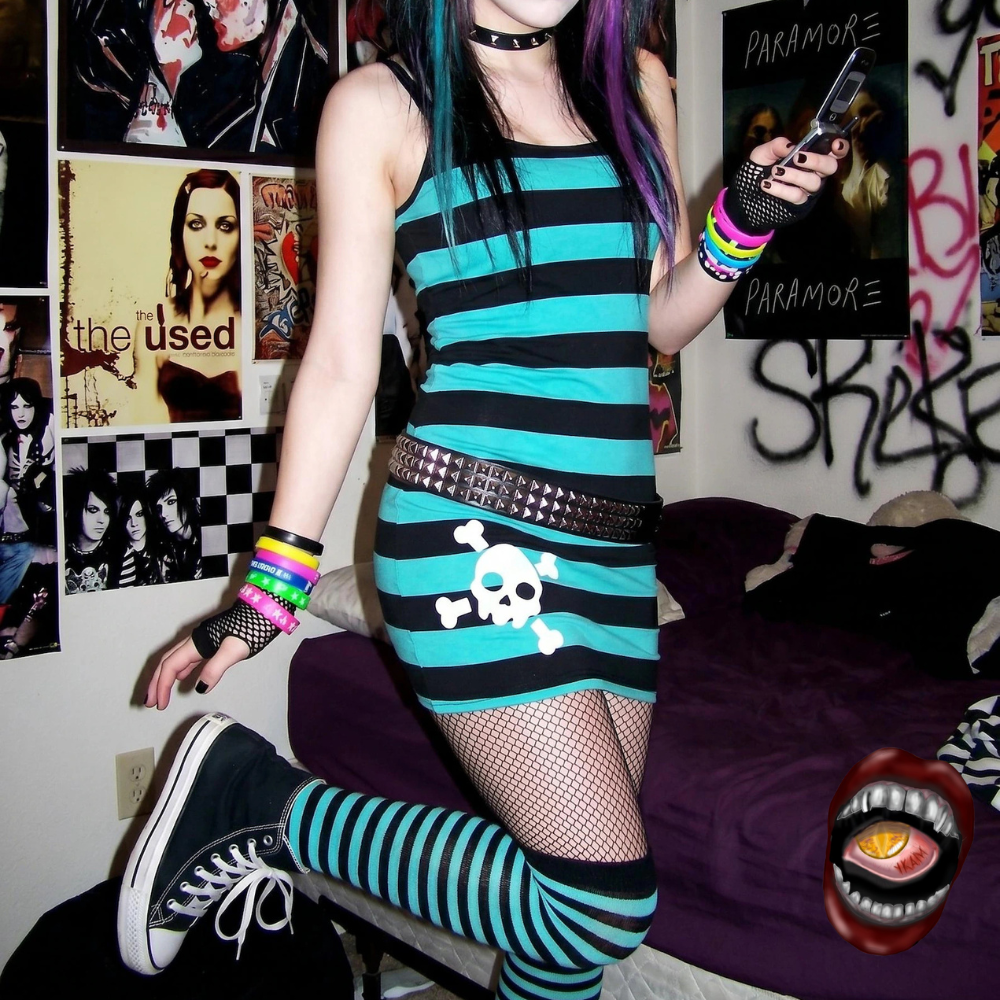 Vestido Listrado Punk Skull