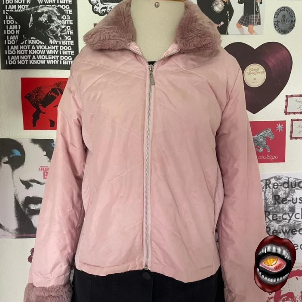 Jaqueta Rosa com Gola de Pelúcia