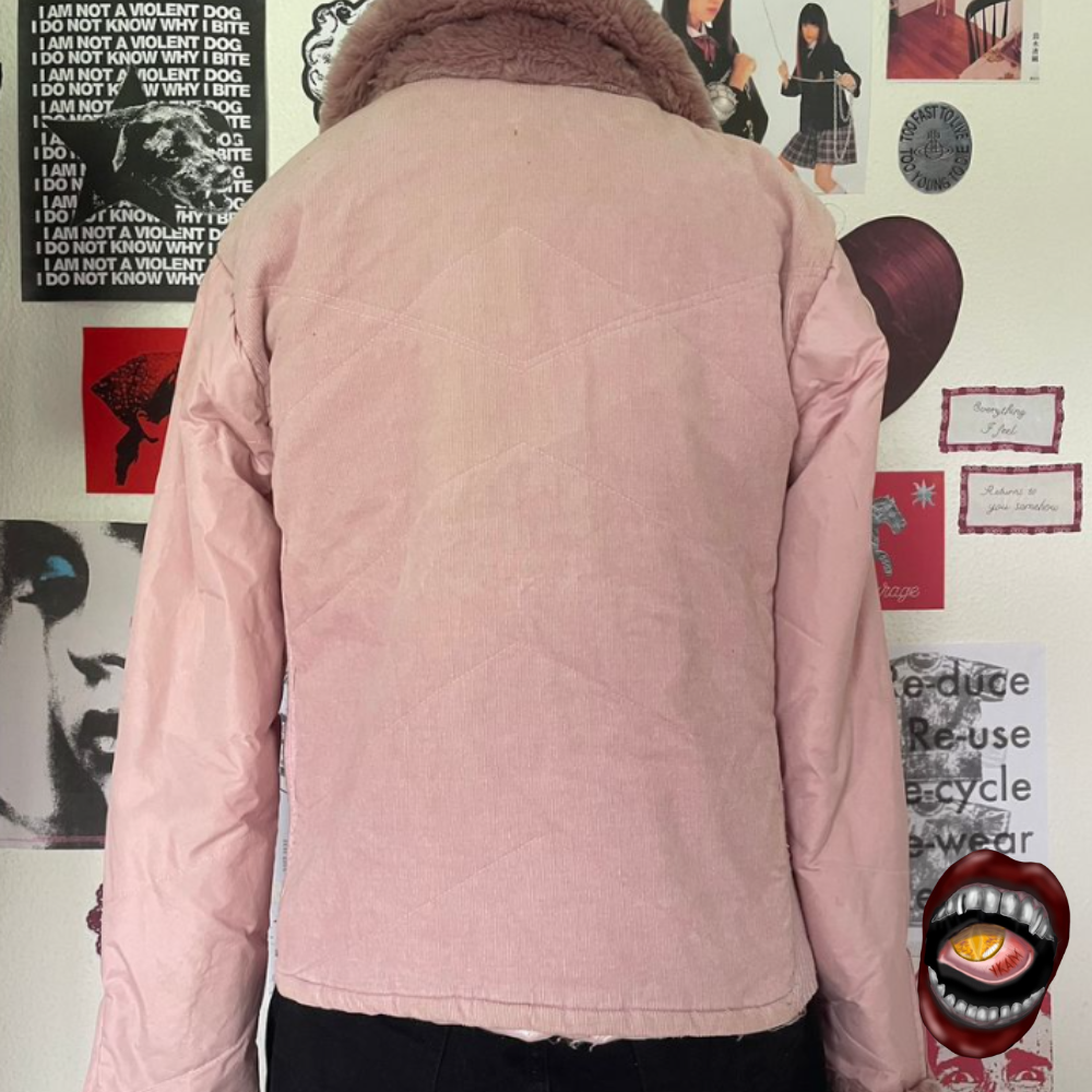 Jaqueta Rosa com Gola de Pelúcia - Imagem 3