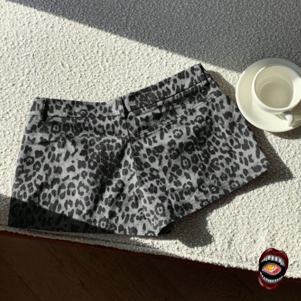 Short Jeans Animal Print Cinza - Imagem 2