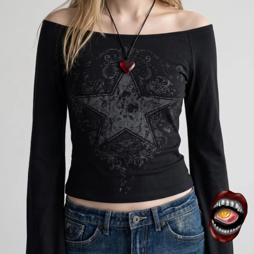 Blusa Preta com Estrela