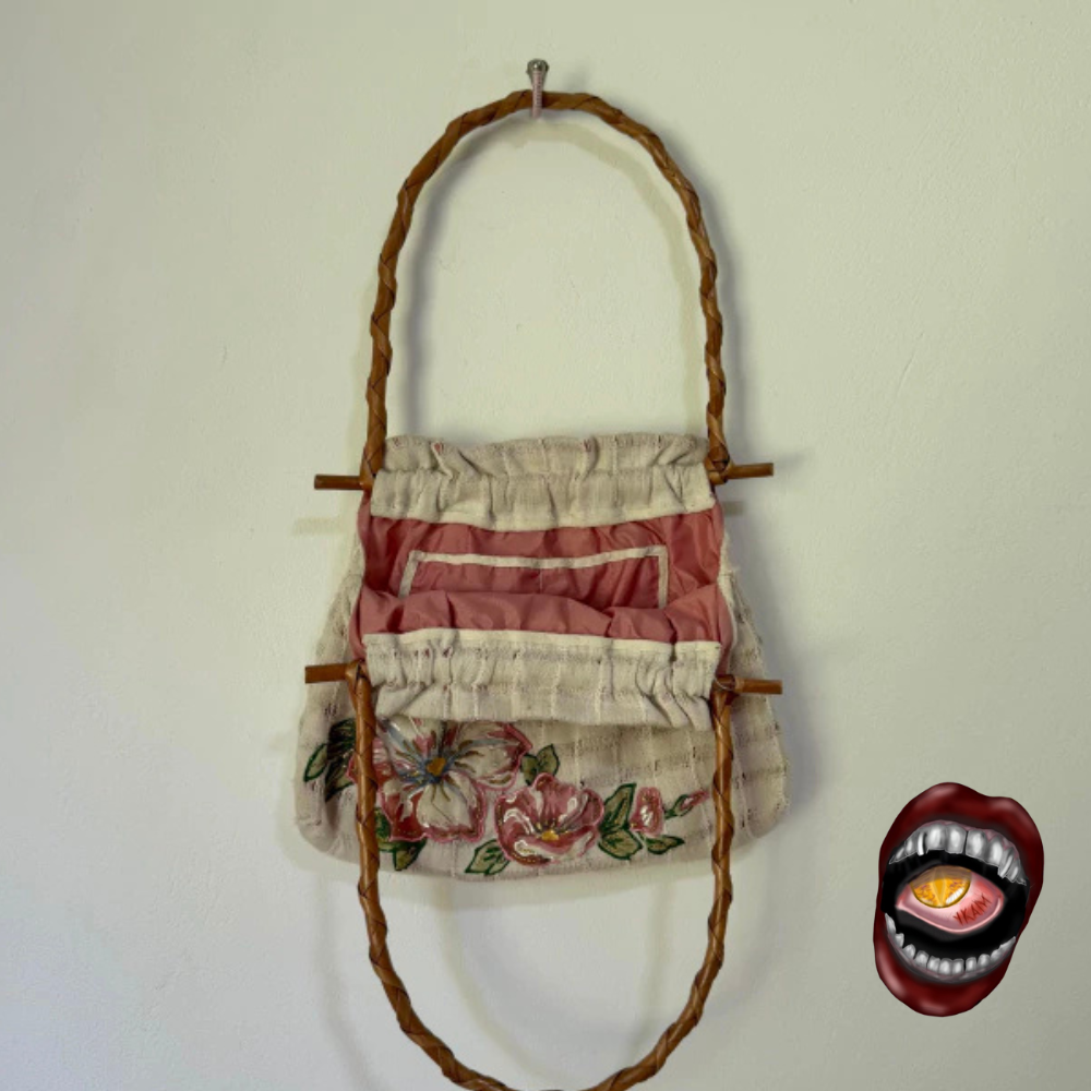 Bolsa de Tecido Vintage com Bordado Floral - Imagem 2